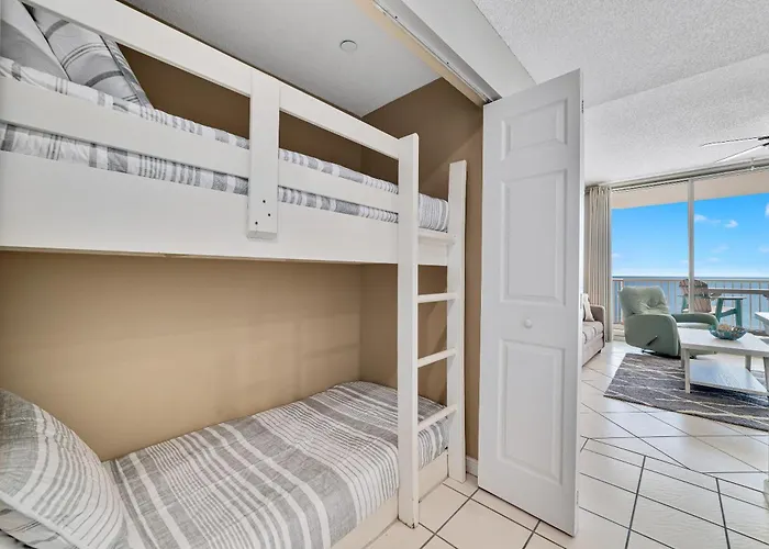 Catalina 902-updated Beachfront With Amazing Views-full Service Apartment
