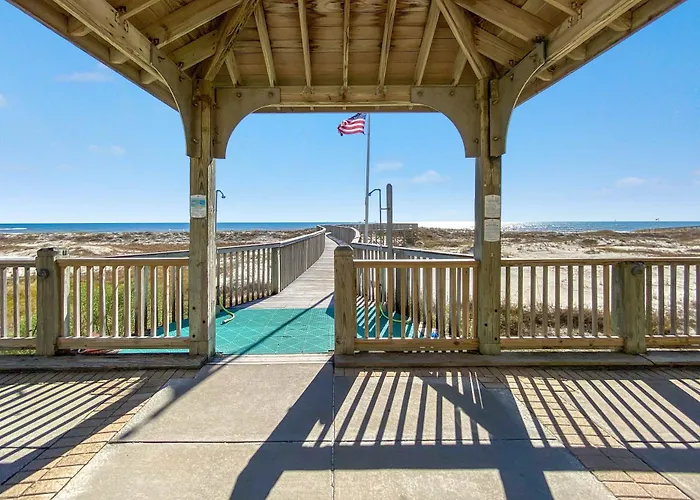 Apartment Catalina 902-updated Beachfront With Amazing Views-full Service